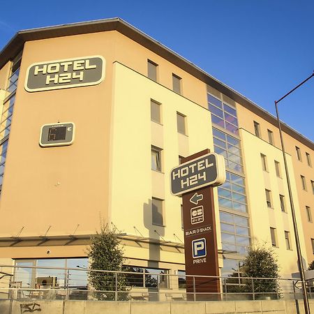 H24 Hotel Le Mans Exterior foto